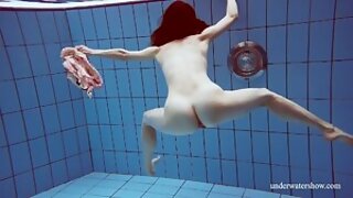 Sexy swimming Italian chick Martina